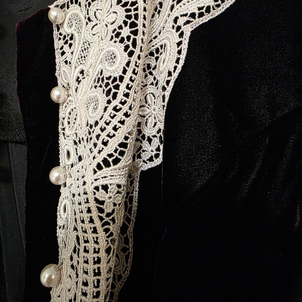 Women's Black Velvet Jacket with Lace Trim - Picture 3 of 6